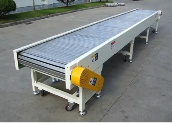 鏈板輸送機(jī)